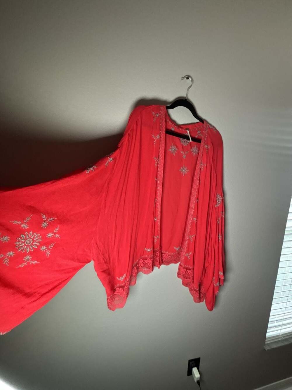 Free People Boho Embroidered Kimono Jacket with Lace Hem Size L - Picture 7 of 13